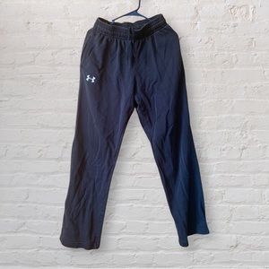 Under Armour Medium Black Sweatpants Loose Fitting